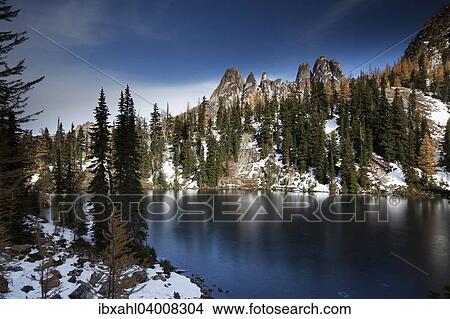"Blue Lake in autumn, Newhalem, Washington, United States, North America" View Large Photo Image Picture - "Blue Lake in autumn, Newhalem, Washington, United States, North America". Fotosearch