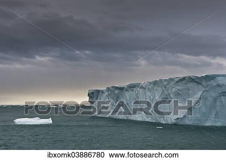 "Brasvellbreen, longest glacier front of the northern hemisphere, Austfonna, Nordaustlandet, Svalbard Archipelago, Svalbard and Jan Mayen, Norway, Europe" View Large Photo Image Stock Image - "Brasvellbreen, longest glacier front of the northern hemisphere, Austfonna, Nordaustlandet, Svalbard Archipelago, Svalbard and Jan Mayen, Norway, Europe". Fotosearch