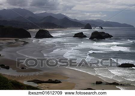 Stock Photo - "Cannon Beach, view from Ecola State Park, Oregon, USA". Fotosearch