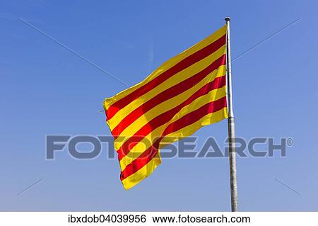 "Catalan flag, Barcelona,? Çï? ÇïCatalonia, Spain, Europe" View Large Photo Image Stock Photograph - "Catalan flag, Barcelona,? Çï? ÇïCatalonia, Spain, Europe". Fotosearch