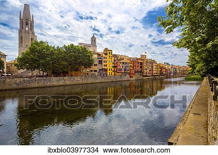 "Church of San Feliu or Church of Sant Felix, colourful houses on the Onyar river, Girona, Catalonia, Spain, Europe" View Large Photo Image Picture - "Church of San Feliu or Church of Sant Felix, colourful houses on the Onyar river, Girona, Catalonia, Spain, Europe". Fotosearch