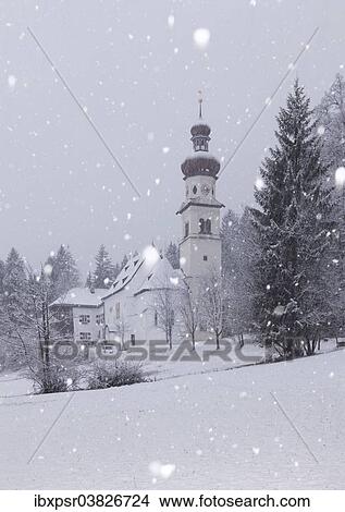 "Church of St. Martin during snowfall, Gnadenwald, Tyrol, Austria, Europe" View Large Photo Image Picture - "Church of St. Martin during snowfall, Gnadenwald, Tyrol, Austria, Europe". Fotosearch