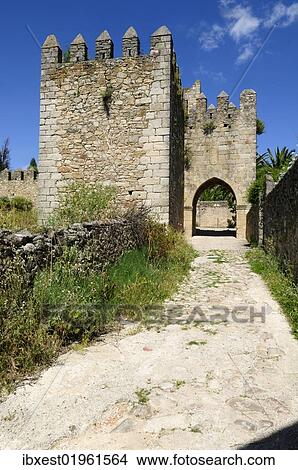 "City wall and gate in the historic city of Trujillo, Extremadura, Spain, Europe" View Large Photo Image Picture - "City wall and gate in the historic city of Trujillo, Extremadura, Spain, Europe". Fotosearch
