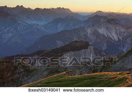 "Dalfazer Joch, ridge of Hochiss Mountain in Rofan, Maurach, Tyrol, Austria, Europe" View Large Photo Image Stock Image - "Dalfazer Joch, ridge of Hochiss Mountain in Rofan, Maurach, Tyrol, Austria, Europe". Fotosearch