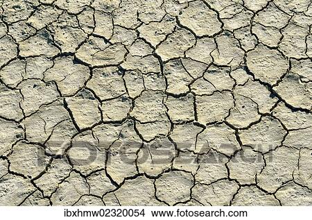 "Desiccation cracks, Bonneville Speedway, Great Salt Lake Desert, Wendover, Utah, USA" View Large Photo Image Picture - "Desiccation cracks, Bonneville Speedway, Great Salt Lake Desert, Wendover, Utah, USA". Fotosearch