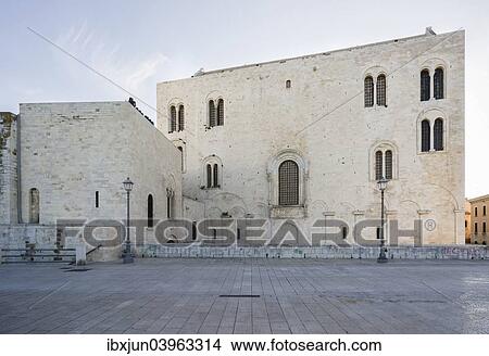 "East facade of the Romanesque Cathedral Basilica San Nicola, 1087, Bari, Apulia, Italy, Europe" View Large Photo Image Picture - "East facade of the Romanesque Cathedral Basilica San Nicola, 1087, Bari, Apulia, Italy, Europe". Fotosearch
