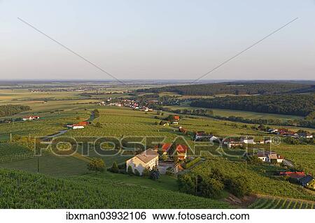 "Eisenberg vineyard, Eisenberg an der Pinka, Southern Burgenland, Burgenland, Austria, Europe" View Large Photo Image Stock Photograph - "Eisenberg vineyard, Eisenberg an der Pinka, Southern Burgenland, Burgenland, Austria, Europe". Fotosearch