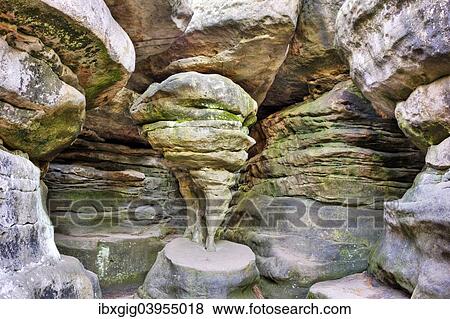 Stock Photo - "Erroneous Rocks, Bledne Skaly, Gor Stolowych National Park, Poland, Europe". Fotosearch