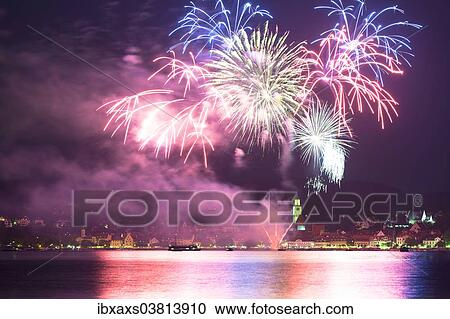 "Fireworks at the Promenadenfest festival in Uberlingen, Baden-Wurttemberg, Germany, Europe" View Large Photo Image Stock Image - "Fireworks at the Promenadenfest festival in Uberlingen, Baden-Wurttemberg, Germany, Europe". Fotosearch