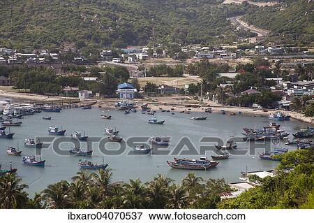 Stock Photo - "Fishing boats in the Bay of Vinh Hy, South China Sea, Vietnam, Asia". Fotosearch