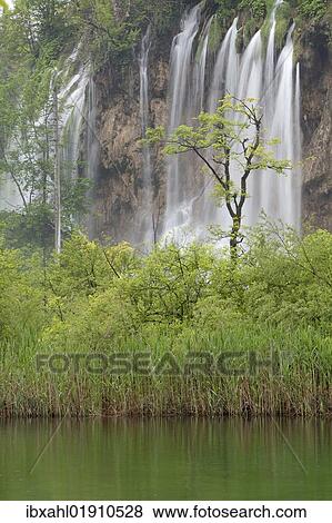 Stock Photo - "Galovac buk waterfall, Plitvice Lakes National Park, UNESCO World Heritage Site, Croatia, Europe". Fotosearch