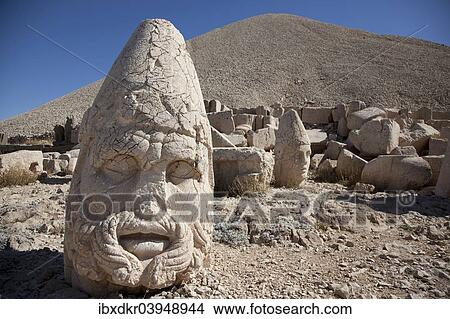 "God thrones and gods' heads, Mount Nemrut, sanctuary and tomb, Southeastern Anatolia Region, Turkey, Asia" View Large Photo Image Picture - "God thrones and gods' heads, Mount Nemrut, sanctuary and tomb, Southeastern Anatolia Region, Turkey, Asia". Fotosearch