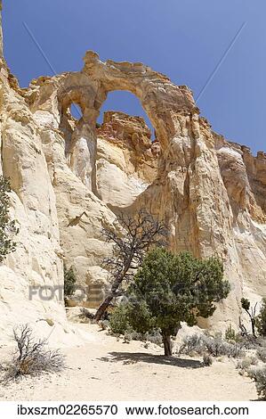 "Grosvenor Arch, Grand Staircase, Escalante, Utah, USA" View Large Photo Image Stock Image - "Grosvenor Arch, Grand Staircase, Escalante, Utah, USA". Fotosearch