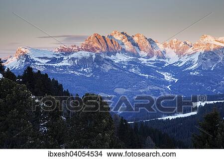 Picture - "Gruppo delle Odle in winter, from the south, Saltria, Province of South Tyrol, Italy, Europe". Fotosearch