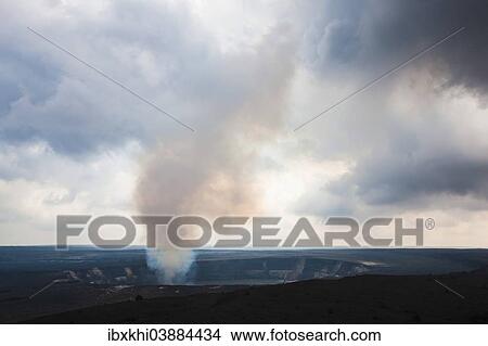 "HalemaÊ»umaÊ»u Crater, Hawaii Volcanoes National Park, Big Island, Hawaii, United States, North America" View Large Photo Image Picture - "HalemaÊ»umaÊ»u Crater, Hawaii Volcanoes National Park, Big Island, Hawaii, United States, North America". Fotosearch