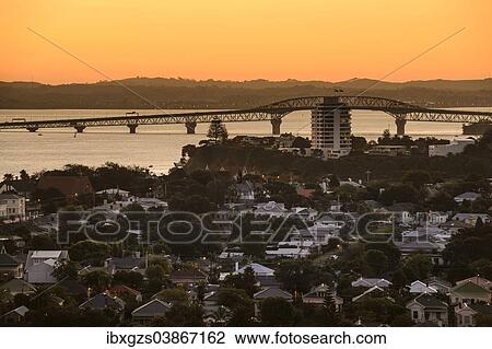 "Harbour Bridge at dusk, Devonport, Auckland, North Island, New Zealand, Oceania" View Large Photo Image Stock Image - "Harbour Bridge at dusk, Devonport, Auckland, North Island, New Zealand, Oceania". Fotosearch