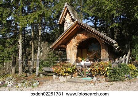 "Hubertuskapelle chapel, Lower Austria, Austria, Europe" View Large Photo Image Stock Image - "Hubertuskapelle chapel, Lower Austria, Austria, Europe". Fotosearch