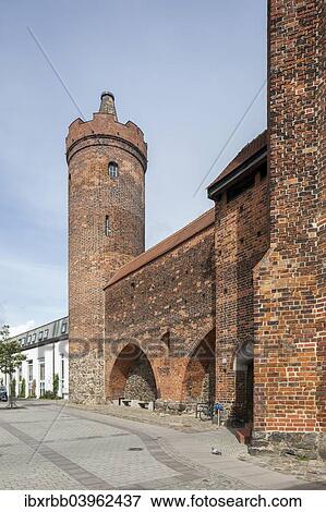 "Hungerturm, defence tower of medieval fortification, museum, Bernau, Brandenburg, Germany, Europe" View Large Photo Image Stock Photo - "Hungerturm, defence tower of medieval fortification, museum, Bernau, Brandenburg, Germany, Europe". Fotosearch