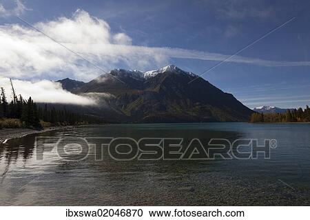 Stock Image - "Kathleen Lake, King's Throne behind, St. Elias Mountains, Kluane National Park and Reserve, Yukon Territory, Canada, North America". Fotosearch
