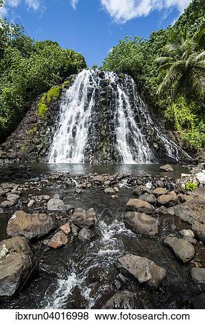 Stock Photo - "Kepirohi waterfall, Pohnpei, Micronesia, Oceania". Fotosearch