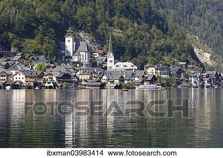 "Lake Hallstatt or Hallstatter See, Hallstatt, Salzkammergut, UNESCO world heritage site Hallstatt-Dachstein Salzkammergut, Upper Austria, Austria, Europe" View Large Photo Image Picture - "Lake Hallstatt or Hallstatter See, Hallstatt, Salzkammergut, UNESCO world heritage site Hallstatt-Dachstein Salzkammergut, Upper Austria, Austria, Europe". Fotosearch