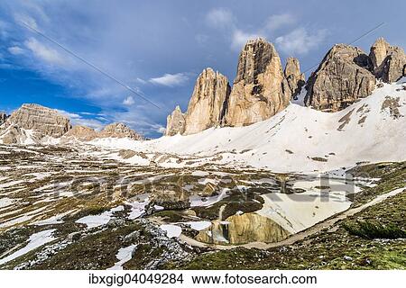 "Lastron dei Scarperi or Schusterplatte, Monte Paterno or Paternkofel and Tre Cime di Lavaredo or Drei Zinnen, view from Col Forcellina, Sexten Dolomites, Sesto Dolomites, South Tyrol, Italy, Europe" View Large Photo Image Picture - "Lastron dei Scarperi or Schusterplatte, Monte Paterno or Paternkofel and Tre Cime di Lavaredo or Drei Zinnen, view from Col Forcellina, Sexten Dolomites, Sesto Dolomites, South Tyrol, Italy, Europe". Fotosearch
