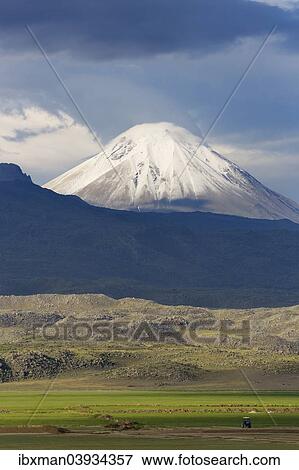 "Little Ararat, Mount Sis or Lesser Ararat, Kucuk Agri Dagi, Dogubayazit, Dogubeyazit, Dogubeyazit, Agri province, Agri, Eastern Anatolia Region, Anatolia, Turkey, Asia" View Large Photo Image Stock Photo - "Little Ararat, Mount Sis or Lesser Ararat, Kucuk Agri Dagi, Dogubayazit, Dogubeyazit, Dogubeyazit, Agri province, Agri, Eastern Anatolia Region, Anatolia, Turkey, Asia". Fotosearch