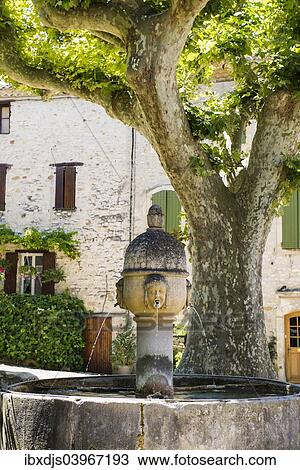 "Medieval fountain, Vaison-La-Romaine, Vaucluse, Provence-Alpes-Cote d'Azur, Provence, France, Europe" View Large Photo Image Stock Image - "Medieval fountain, Vaison-La-Romaine, Vaucluse, Provence-Alpes-Cote d'Azur, Provence, France, Europe". Fotosearch