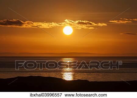 "Midnight sun, Snaefellsnes peninsula, Iceland, Europe" View Large Photo Image Stock Photo - "Midnight sun, Snaefellsnes peninsula, Iceland, Europe". Fotosearch