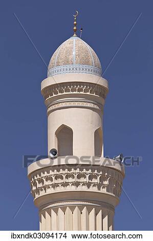 "Minaret with a golden crescent moon, Bahla, Ad Dakhiliyah, Oman, Asia" View Large Photo Image Picture - "Minaret with a golden crescent moon, Bahla, Ad Dakhiliyah, Oman, Asia". Fotosearch