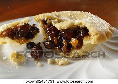 "Mince pie, traditional British Christmas cake" View Large Photo Image Stock Image - "Mince pie, traditional British Christmas cake". Fotosearch