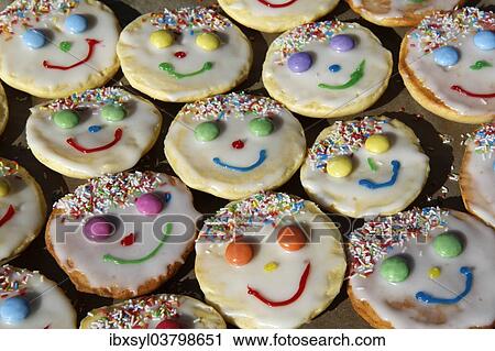 Mini sponge cakes decorated for a child's birthday View Large Photo Image Stock Image - Mini sponge cakes decorated for a child's birthday. Fotosearch