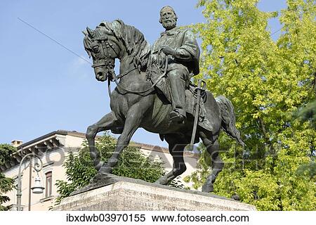 "Monument to Giuseppe Garibaldi, Piazza Indepenzia, Verona, Veneto, Italy, Europe" View Large Photo Image Stock Photography - "Monument to Giuseppe Garibaldi, Piazza Indepenzia, Verona, Veneto, Italy, Europe". Fotosearch