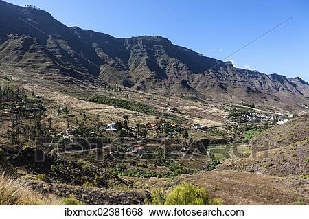 Stock Photo - "Mountains surrounding El Pie de la Cuesta, Mogan region, Gran Canaria, Canary Islands, Spain, Europe, PublicGround, Europe". Fotosearch