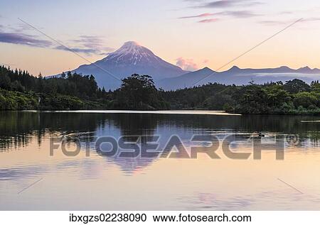 Stock Image - "Mt Taranaki, Mt Egmont volcano, North Island, New Zealand, Oceania". Fotosearch
