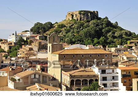 "Overlooking the historic town of Begur with the remains of the castle of Begur, Costa Brava, Spain, Iberian Peninsula, Europe" View Large Photo Image Stock Photography - "Overlooking the historic town of Begur with the remains of the castle of Begur, Costa Brava, Spain, Iberian Peninsula, Europe". Fotosearch