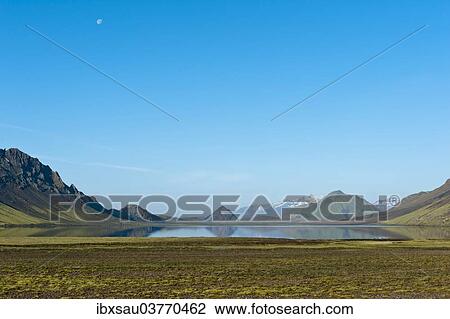 Stock Image - "Panoramic mountain landscape at Alftavatn lake, Laugavegur trekking route, Highlands, Suourland, Iceland, Europe". Fotosearch