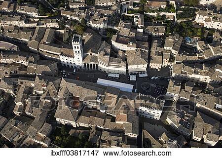 "Piazza del Comune, historic centre, Assisi, Umbria, Italy, Europe" View Large Photo Image Stock Photo - "Piazza del Comune, historic centre, Assisi, Umbria, Italy, Europe". Fotosearch