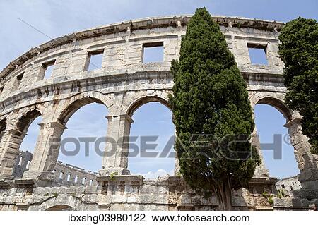 "Pula Arena, amphitheatre, Pula, Istria, Croatia, Europe" View Large Photo Image Stock Image - "Pula Arena, amphitheatre, Pula, Istria, Croatia, Europe". Fotosearch