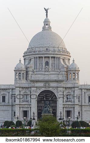 "Queen Victoria Memorial, Calcutta, West Bengal, India, Asia" View Large Photo Image Picture - "Queen Victoria Memorial, Calcutta, West Bengal, India, Asia". Fotosearch