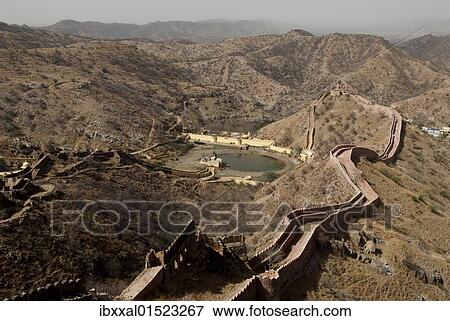 Stock Photo - "Ramparts of Jaigarh Fort, Amber, Rajasthan, India, Asia". Fotosearch