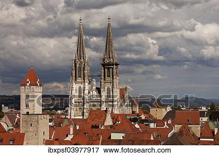 Stock Photo - "Regensburg Cathedral, Cathedral of St. Peter and the Golden Tower, gender tower, Regensburg, Bavaria, Germany, Europe". Fotosearch