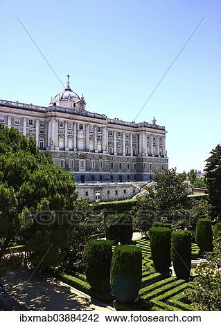 "Royal Palace with gardens, Palacio Real, Madrid, Spain, Europe" View Large Photo Image Stock Image - "Royal Palace with gardens, Palacio Real, Madrid, Spain, Europe". Fotosearch