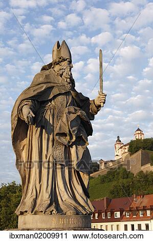 Stock Image - "Saint Burkard, Burcardus, Old Main Bridge, Wuerzburg, Lower Franconia, Franconia, Bavaria, Germany, Europe, PublicGround, Europe". Fotosearch