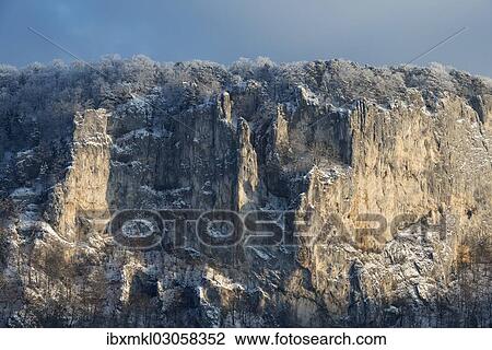 "Schaufelsen rocks in the Upper Danube Valley in winter, Neidingen, Donautal, Baden-Wurttemberg, Germany, Europe" View Large Photo Image Stock Image - "Schaufelsen rocks in the Upper Danube Valley in winter, Neidingen, Donautal, Baden-Wurttemberg, Germany, Europe". Fotosearch
