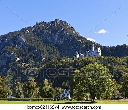 Picture - "Schloss Neuschwanstein castle, Tegelberg mountain, Upper Bavaria, Germany, Europe, PublicGround, Europe". Fotosearch