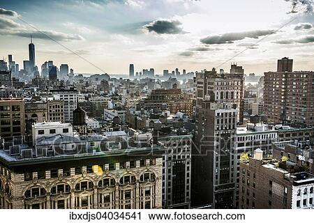 Stock Image - "Skyline Midtown and Downtown Manhattan, New York, United States, North America". Fotosearch
