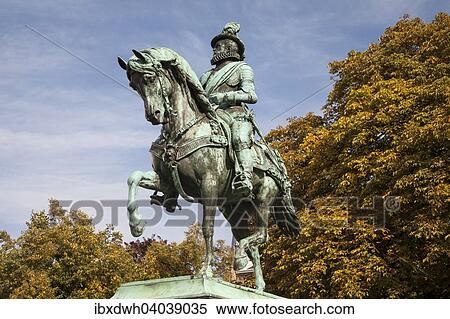 Stock Photography - "Statue of William of Orange, The Hague, Holland, The Netherlands, Europe". Fotosearch