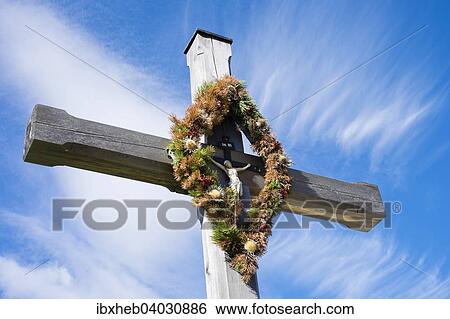 Stock Photograph - "Summit cross, below Purtschellerhaus refuge, Mt Hoher Goll, Berchtesgaden, Upper Bavaria, Bavaria, Germany, Europe". Fotosearch