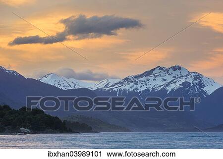 "Sunset on Lake General Carrera, General Carrera Lake, Puerto Tranquilo, Aysen Province, Chile, South America" View Large Photo Image Stock Image - "Sunset on Lake General Carrera, General Carrera Lake, Puerto Tranquilo, Aysen Province, Chile, South America". Fotosearch